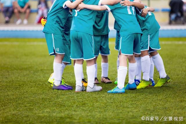 曼城希望之星滑落！26岁福登身价跌至7000万，状态低迷图赫尔放弃